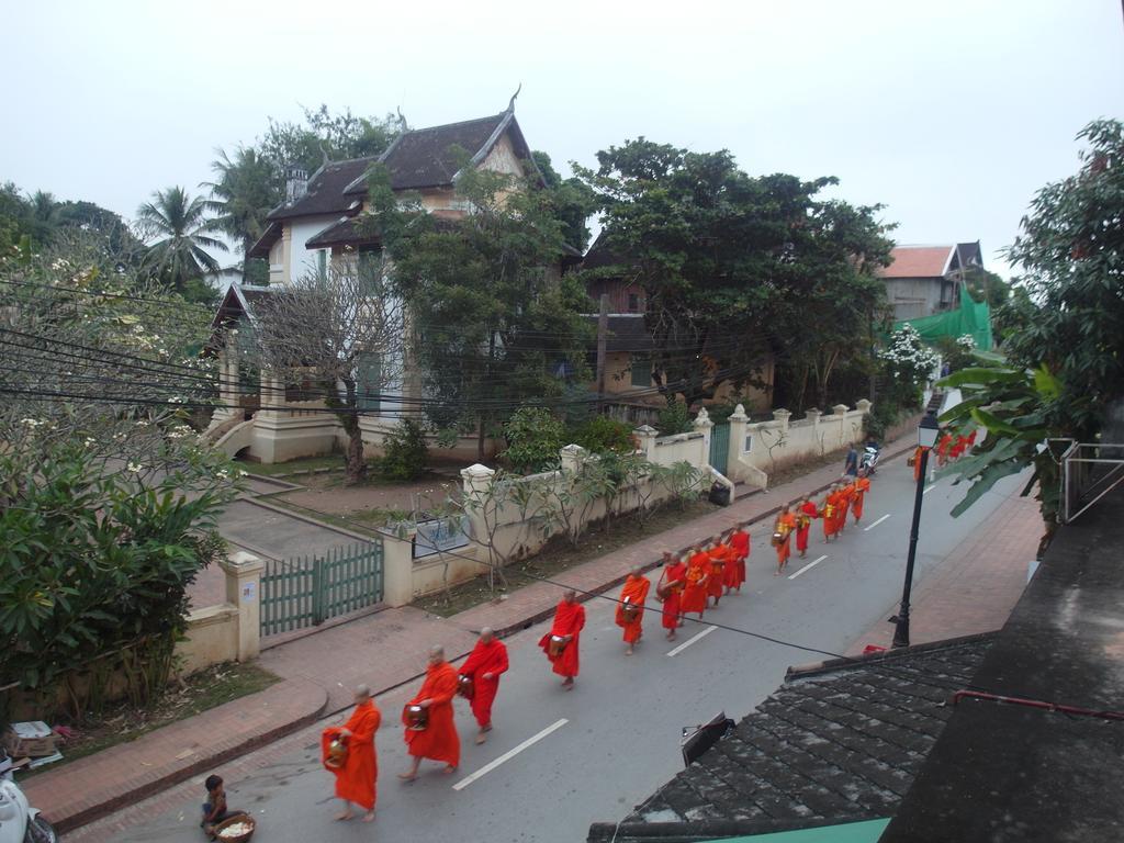 לואנג פרבאנג Kinnaly Place House חדר תמונה