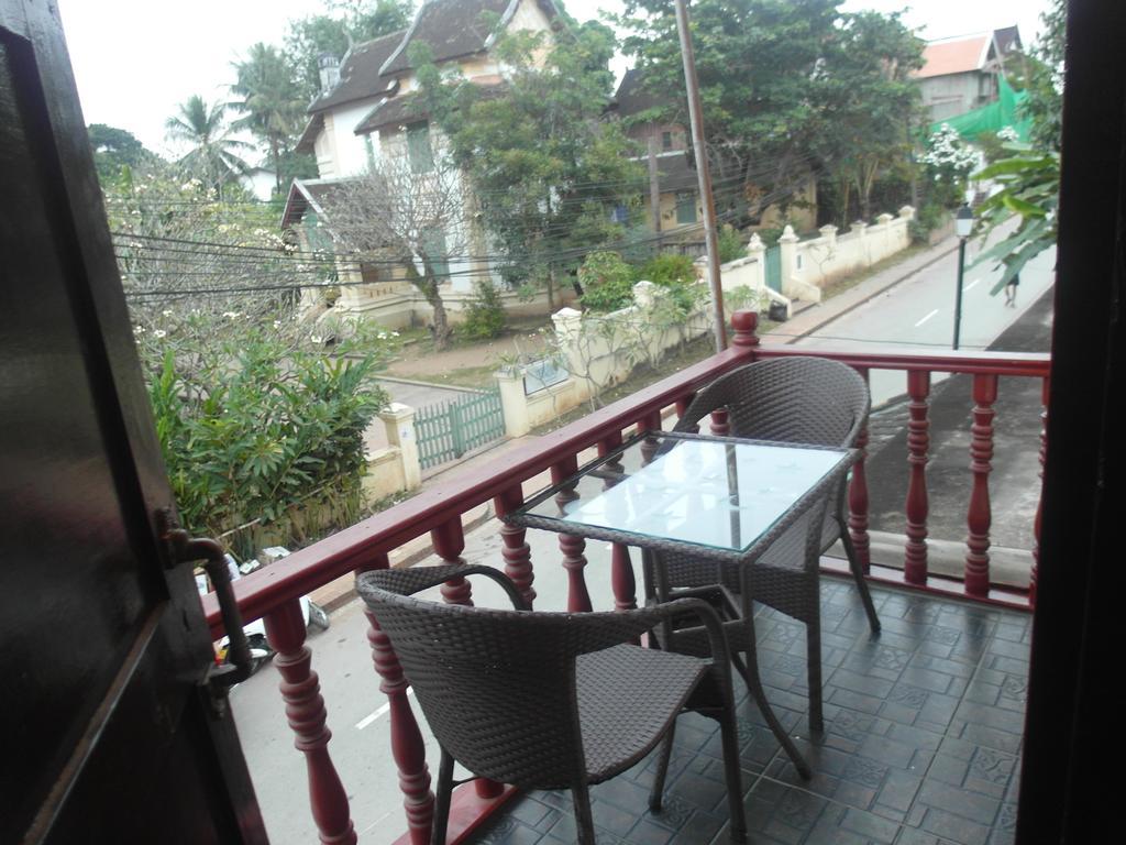 לואנג פרבאנג Kinnaly Place House חדר תמונה